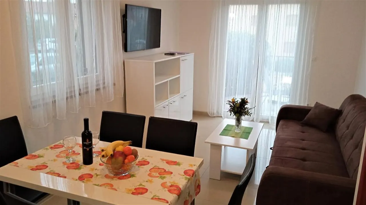 Apartment Villa Pineta Fažana